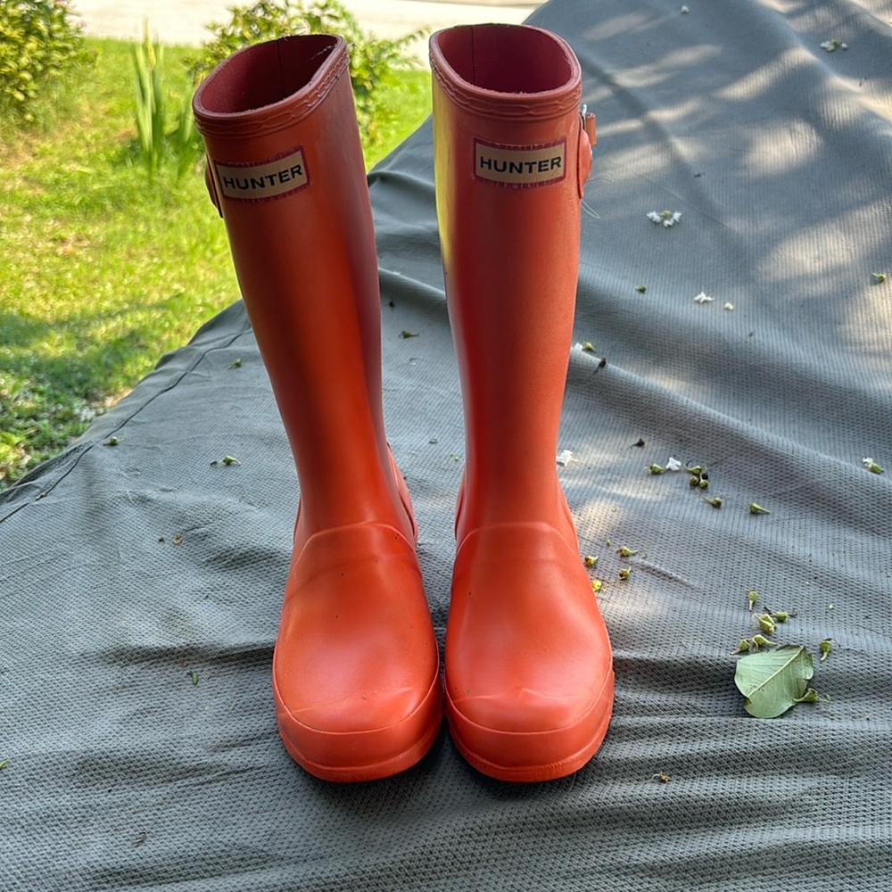 Kids Hunter boots. Girls size 3.